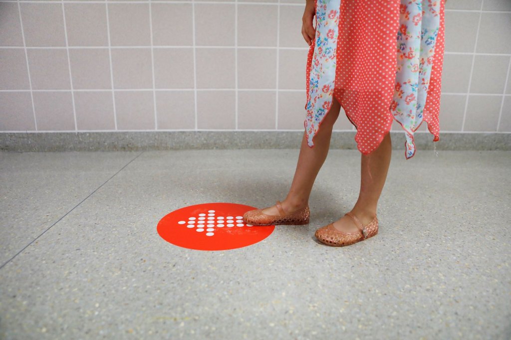 arrow graphic school 1JPG