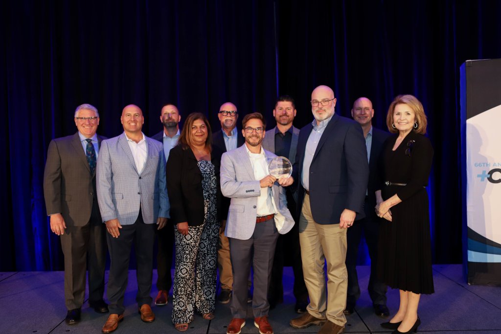 iapd award 2022 piedmont plastics