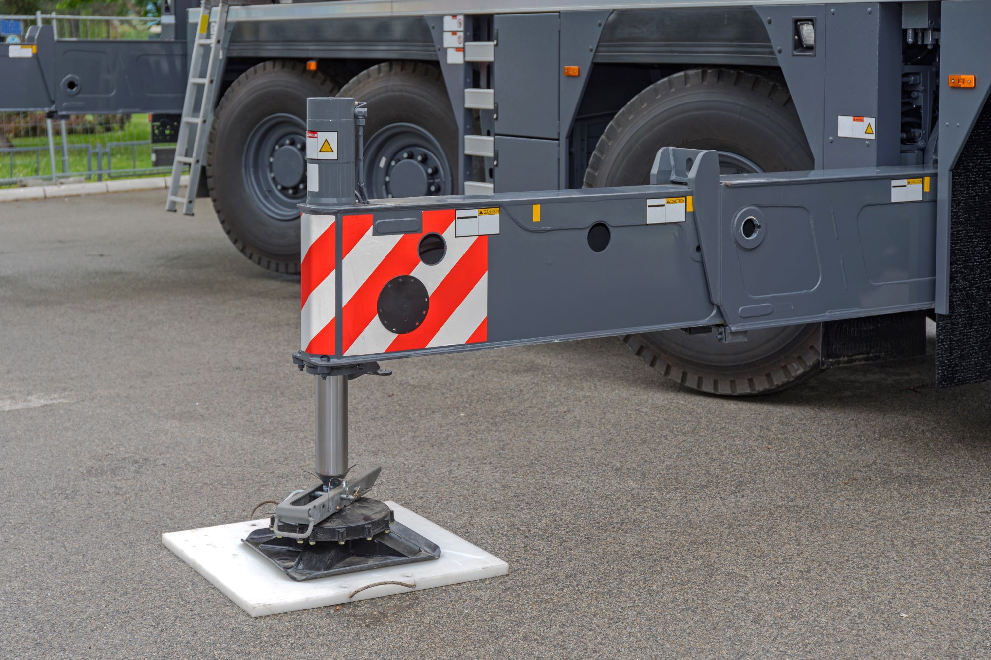 Boom Trucks and Outrigger Pads