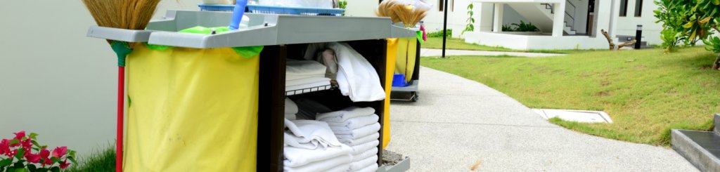 piedmont plastics housekeeping maid service carts