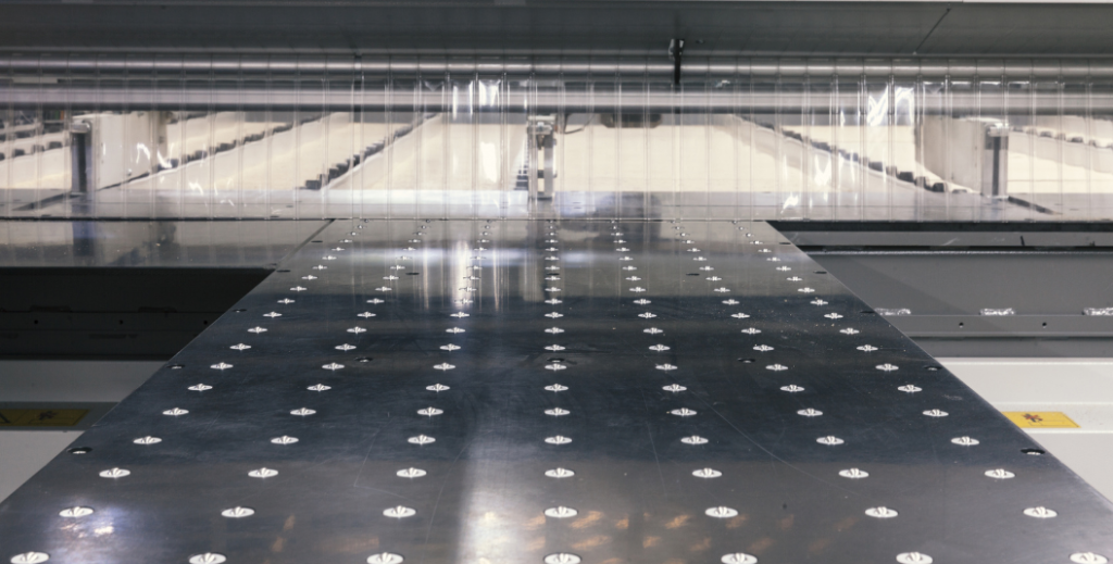 piedmont plastics  polycarbonate panel saw